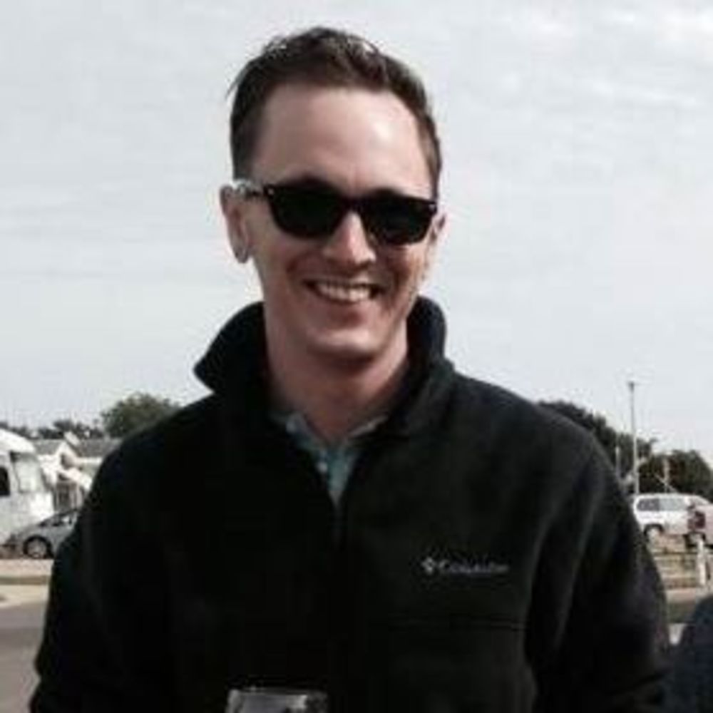 Meet your Posher, Eric